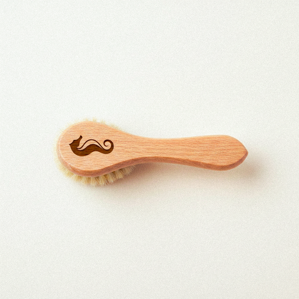 At Kılı Yüz Fırçası Beyaz Kıl | Hassas Ciltler İçin Nazik Temizleme