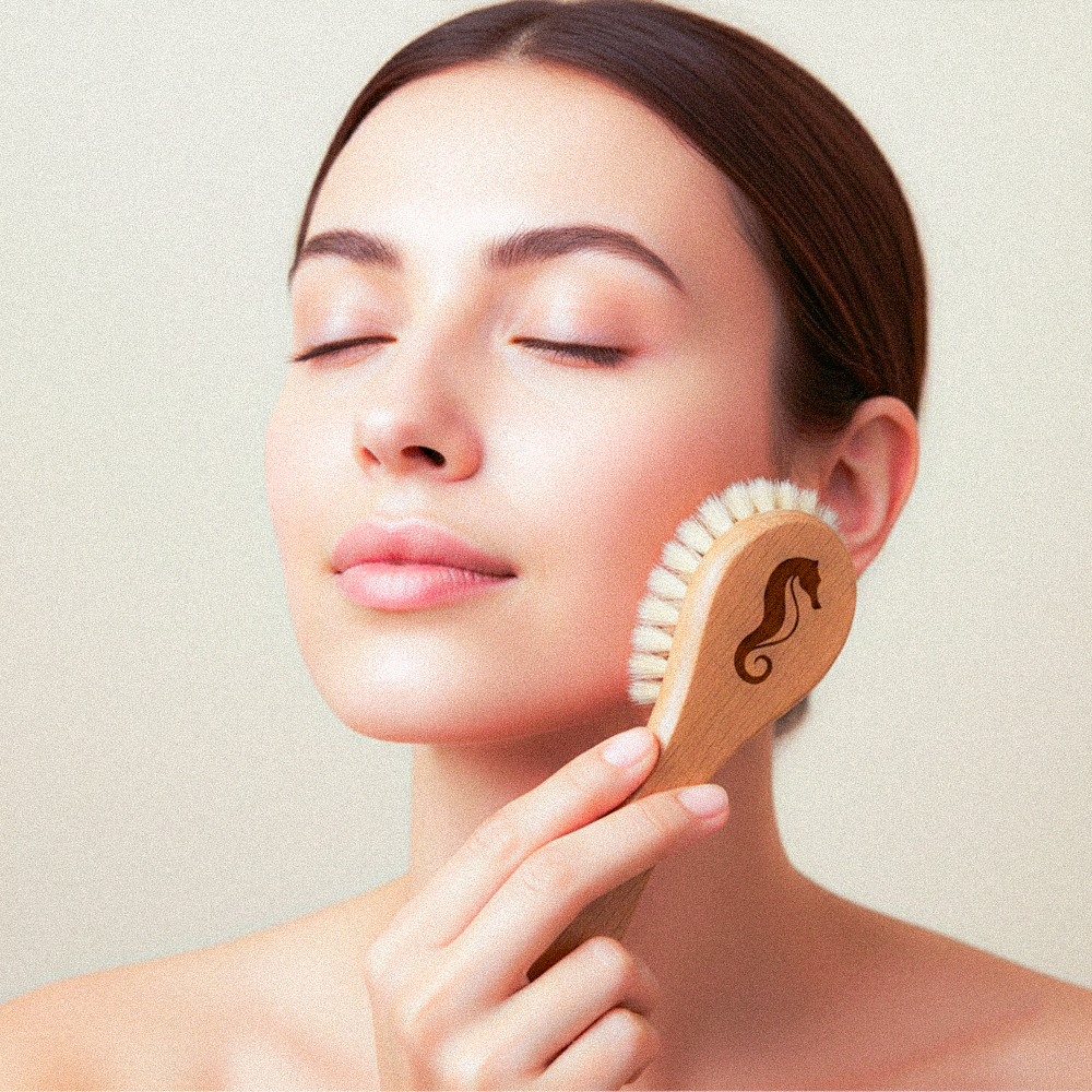 At Kılı Yüz Fırçası Beyaz Kıl | Hassas Ciltler İçin Nazik Temizleme